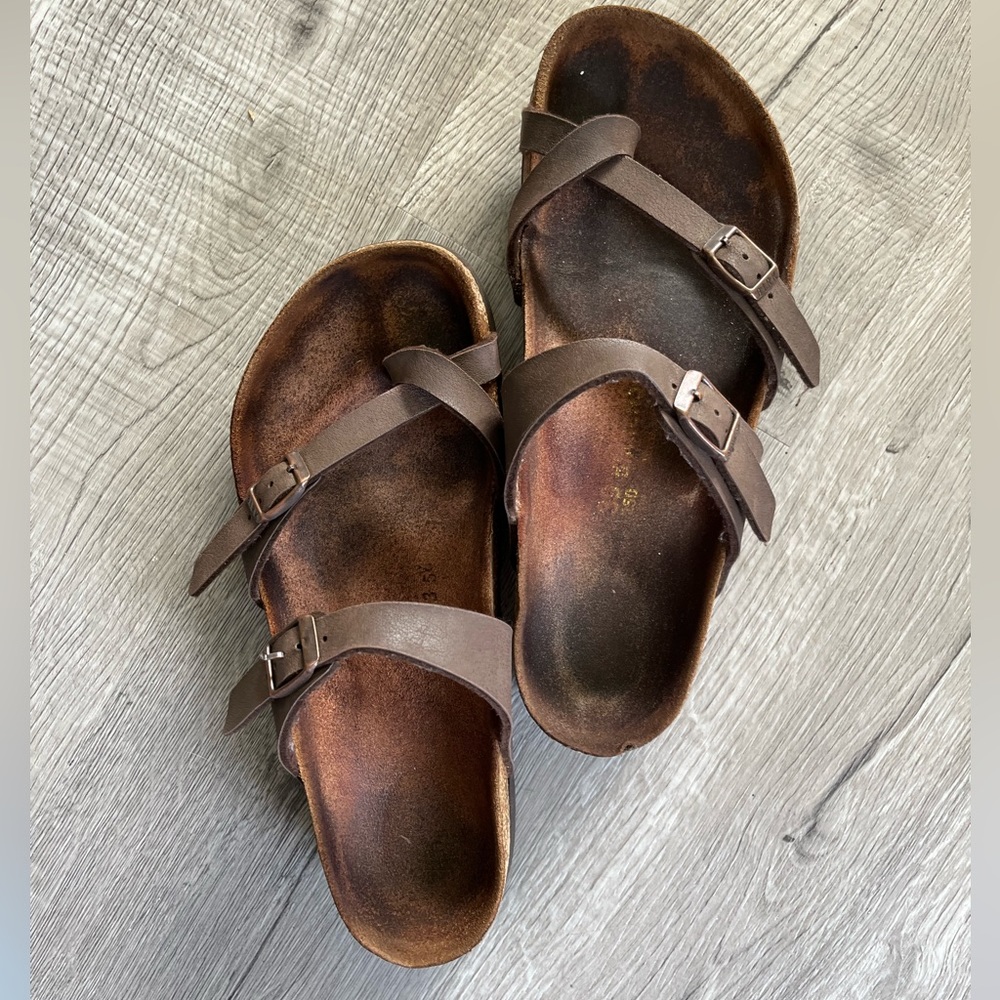 Brown Birkenstock Mayari sandals sz 39/8